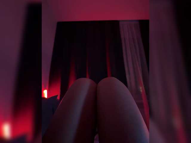 Nestyzz live cam on BongaCams