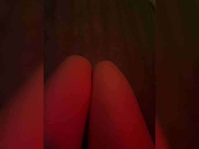 Nestyzz live cam on BongaCams