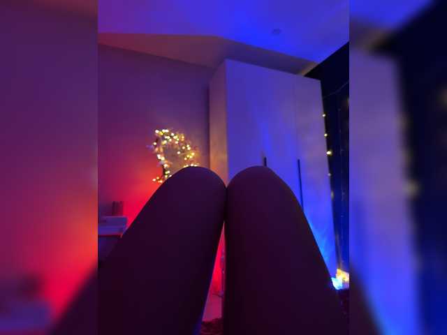 Nestyzz live cam on BongaCams