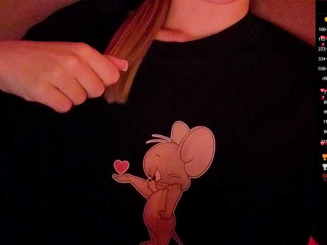 Nestyzz live cam on BongaCams