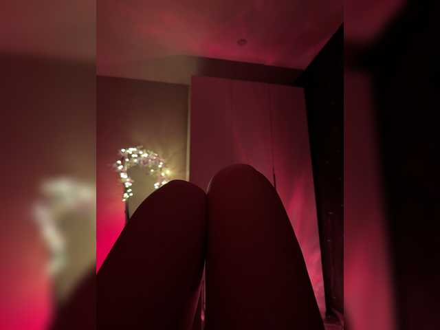 Nestyzz live cam on BongaCams
