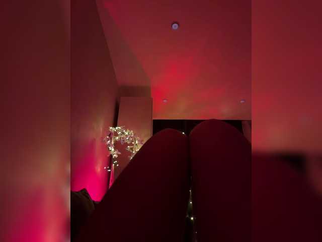 Nestyzz live cam on BongaCams
