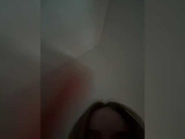 Nestyzz live cam on BongaCams