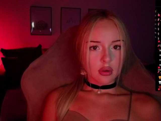 Nestyzz live cam on BongaCams