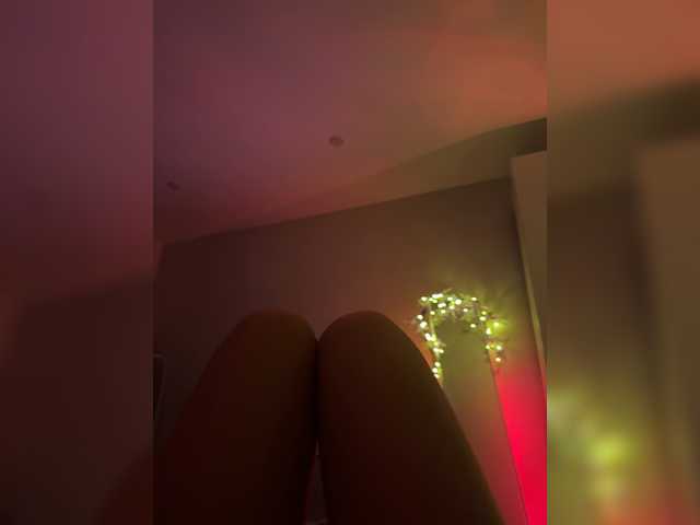 Nestyzz live cam on BongaCams