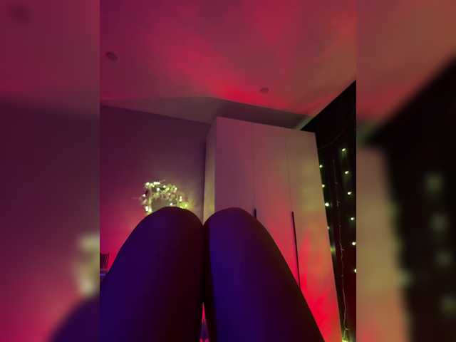 Nestyzz live cam on BongaCams