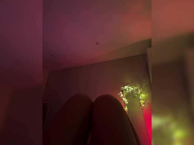 Nestyzz live cam on BongaCams