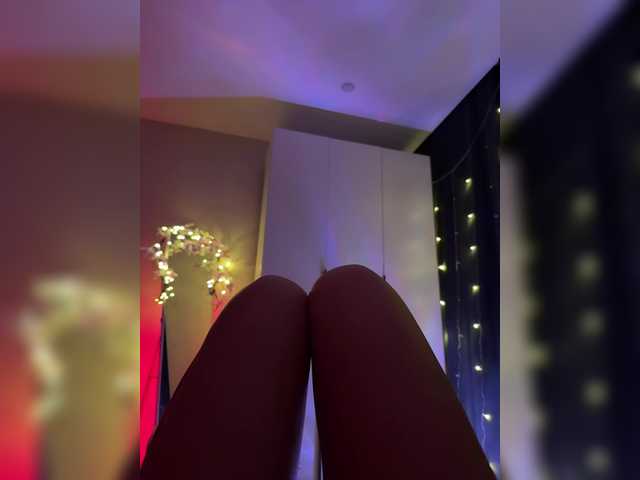 Nestyzz live cam on BongaCams