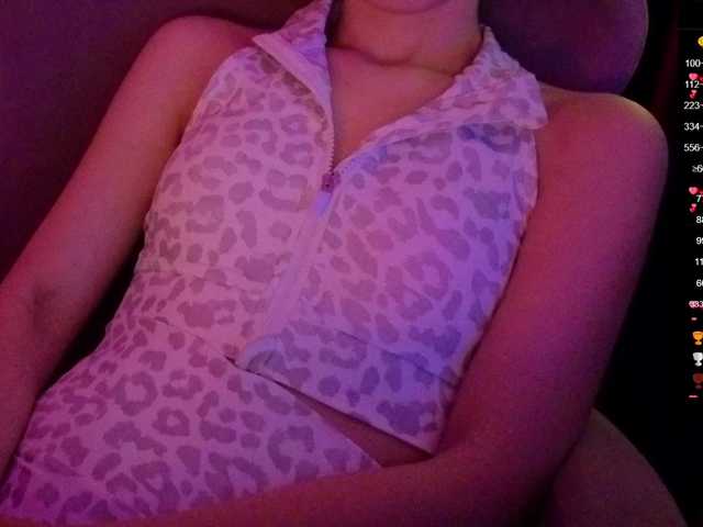 nestyzz live sex