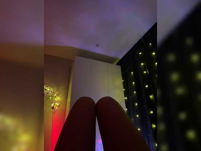 Nestyzz live cam on BongaCams