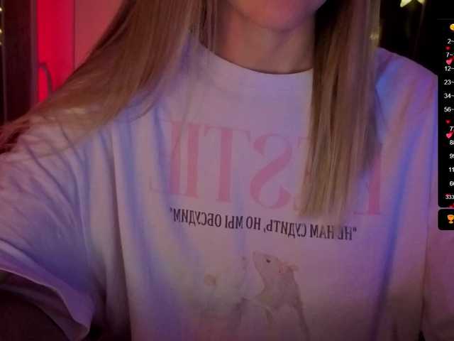 Nestyzz live cam on BongaCams