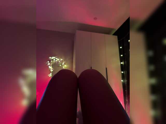 Nestyzz live cam on BongaCams