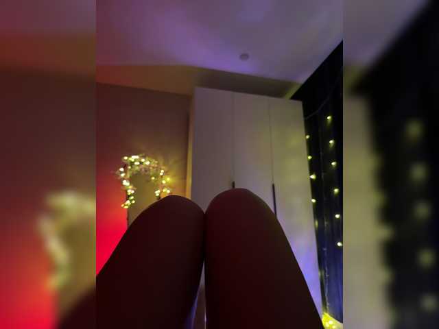 Nestyzz live cam on BongaCams
