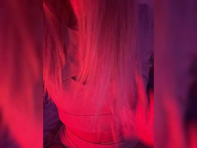 NYXELLE1 live cam on BongaCams