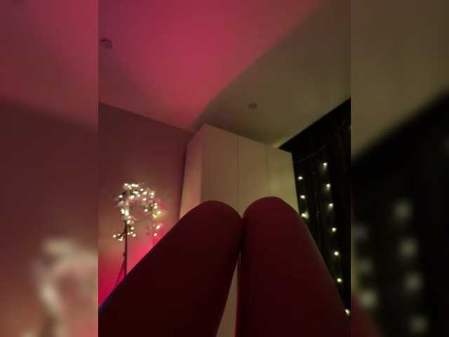 Nestyzz live cam on BongaCams