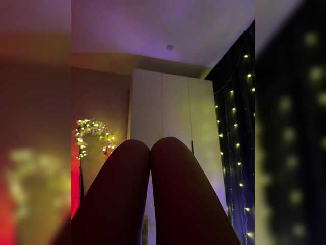 Nestyzz live cam on BongaCams