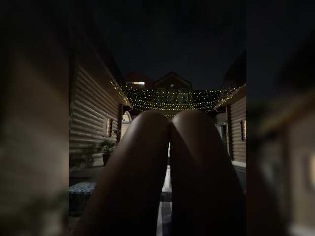 Nestyzz live cam on BongaCams
