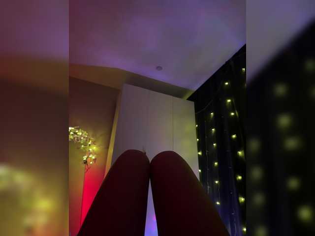 Nestyzz live cam on BongaCams