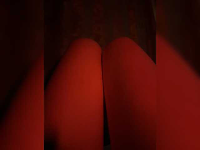 Nestyzz live cam on BongaCams