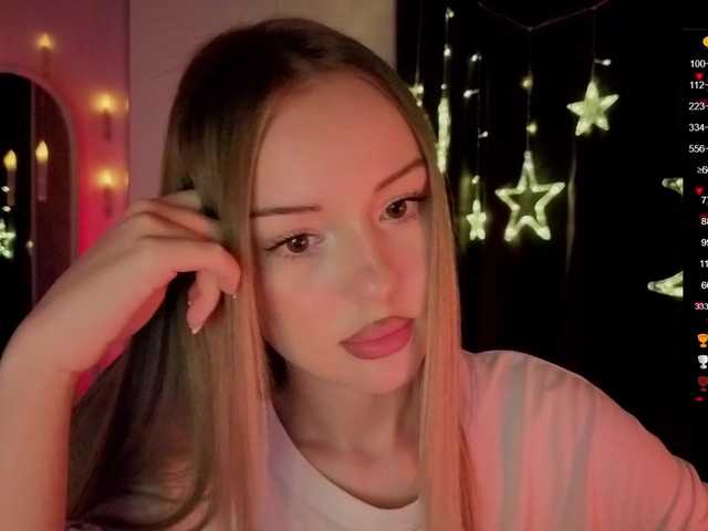 Nestyzz live cam on BongaCams