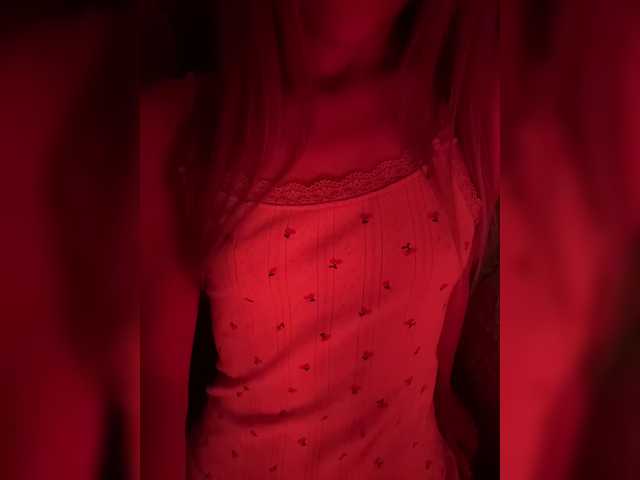 Nestyzz live cam on BongaCams