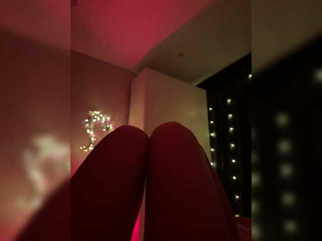 Nestyzz live cam on BongaCams