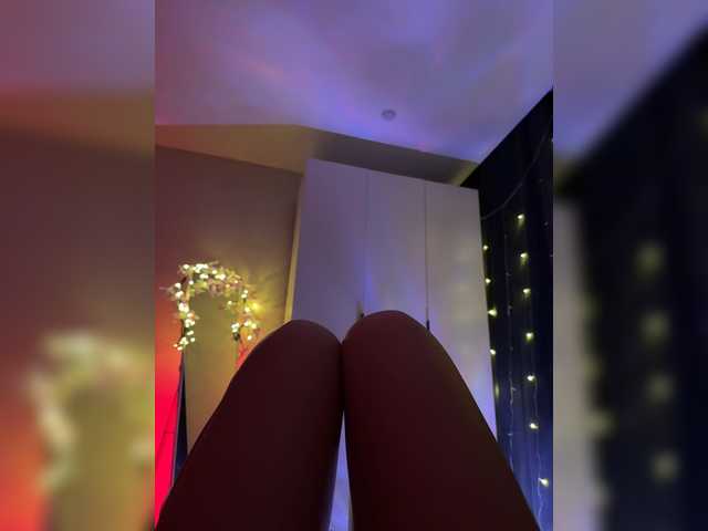 Nestyzz live cam on BongaCams