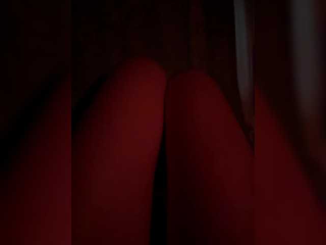 Nestyzz live cam on BongaCams
