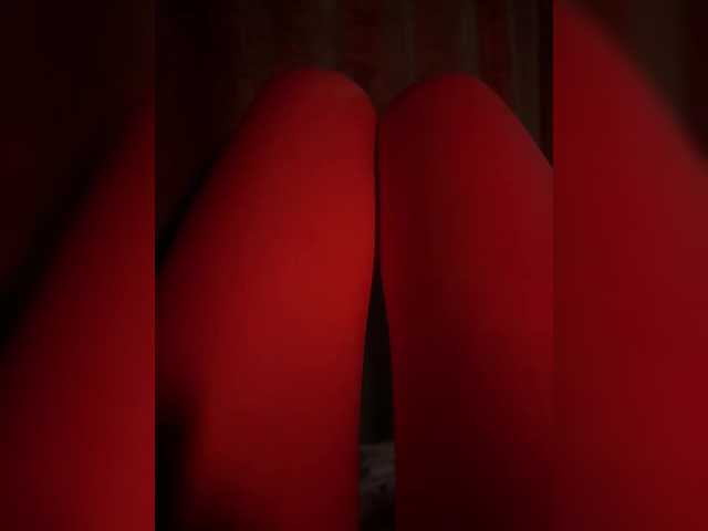 Nestyzz live cam on BongaCams