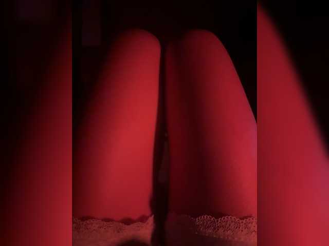 Nestyzz live cam on BongaCams