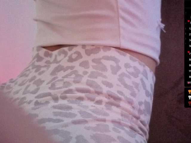 Nestyzz live cam on BongaCams