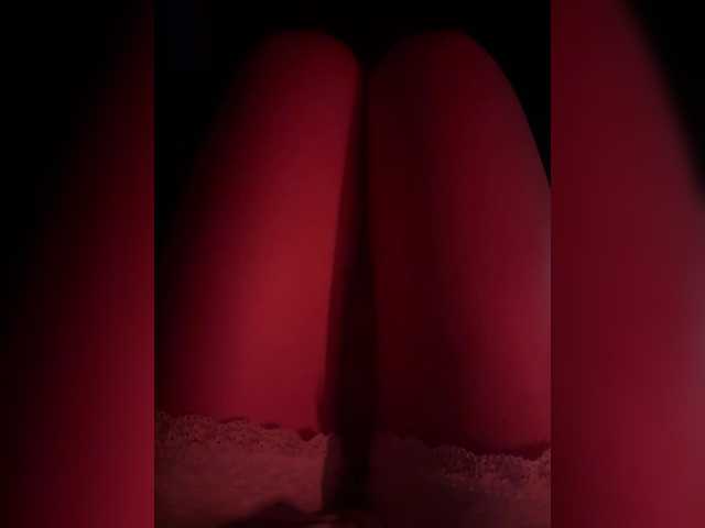 Nestyzz live cam on BongaCams