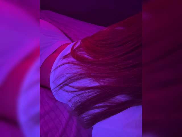 Nestyzz live cam on BongaCams