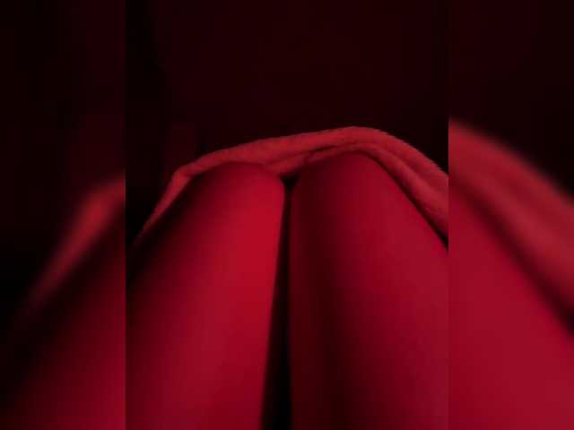 Nestyzz live cam on BongaCams