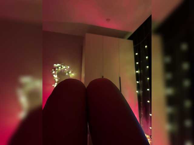 Nestyzz live cam on BongaCams