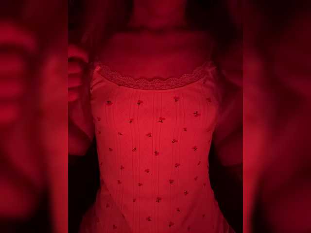 Nestyzz live cam on BongaCams
