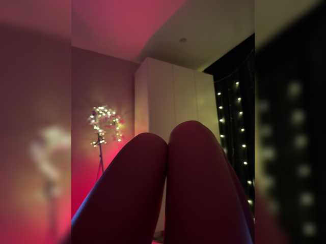 Nestyzz live cam on BongaCams