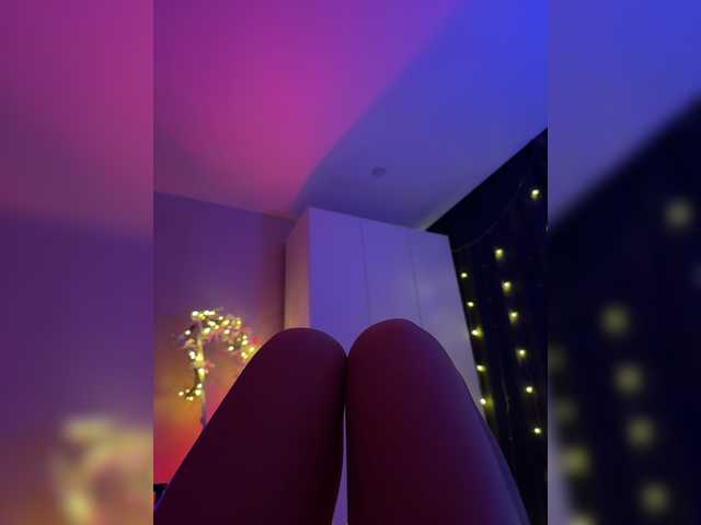 Nestyzz live cam on BongaCams