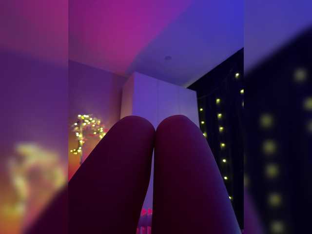 Nestyzz live cam on BongaCams