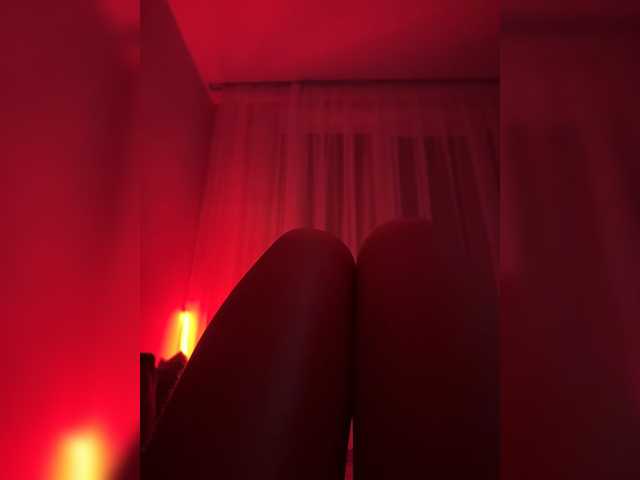 Nestyzz live cam on BongaCams