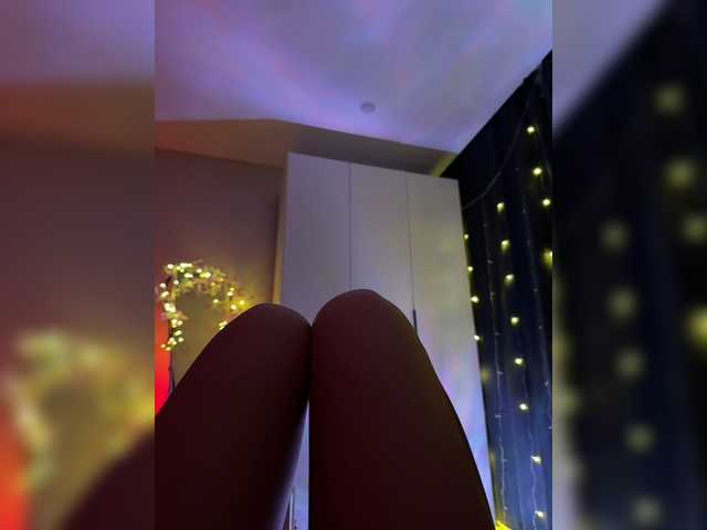 Nestyzz live cam on BongaCams