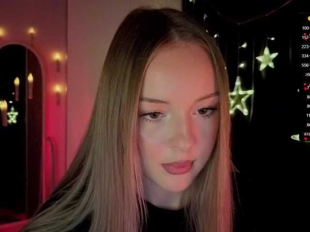 Nestyzz live cam on BongaCams