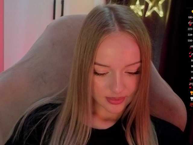 Nestyzz live cam on BongaCams