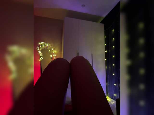 Nestyzz live cam on BongaCams