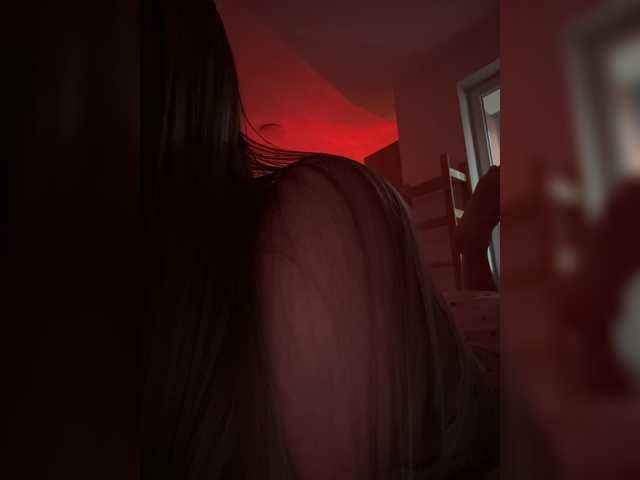 Nestyzz live cam on BongaCams