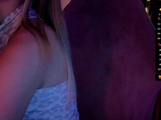 nestyzz live sex