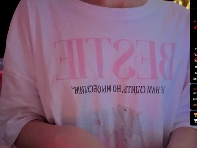 Nestyzz live cam on BongaCams