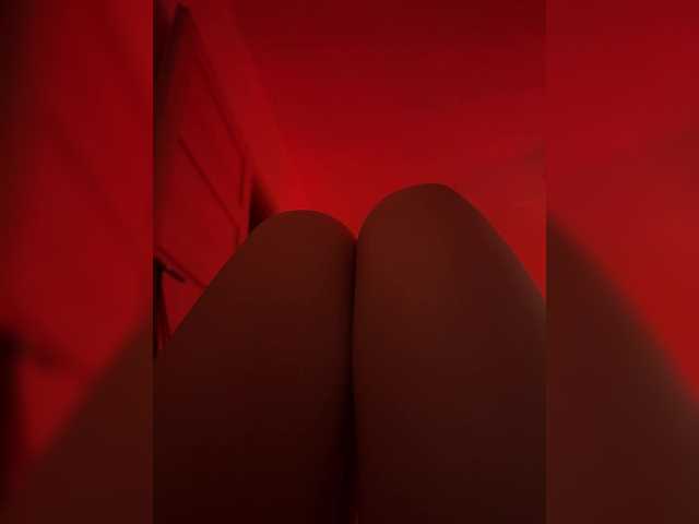 Nestyzz live cam on BongaCams