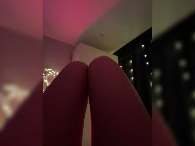 Nestyzz live cam on BongaCams