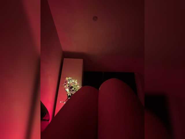 Nestyzz live cam on BongaCams